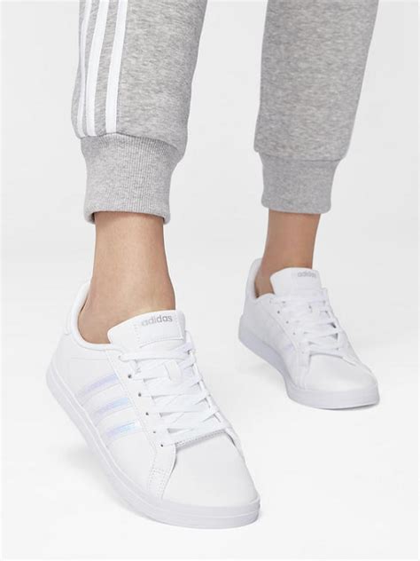 (adidas) Sneaker COURTPOINT X in weiß 